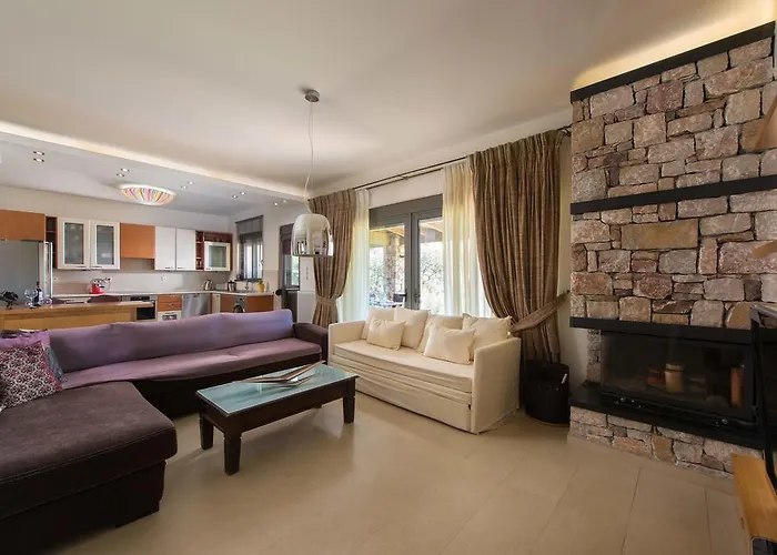 Villa Blue & View Asgourou