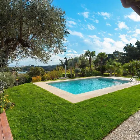 Villa Blue & View